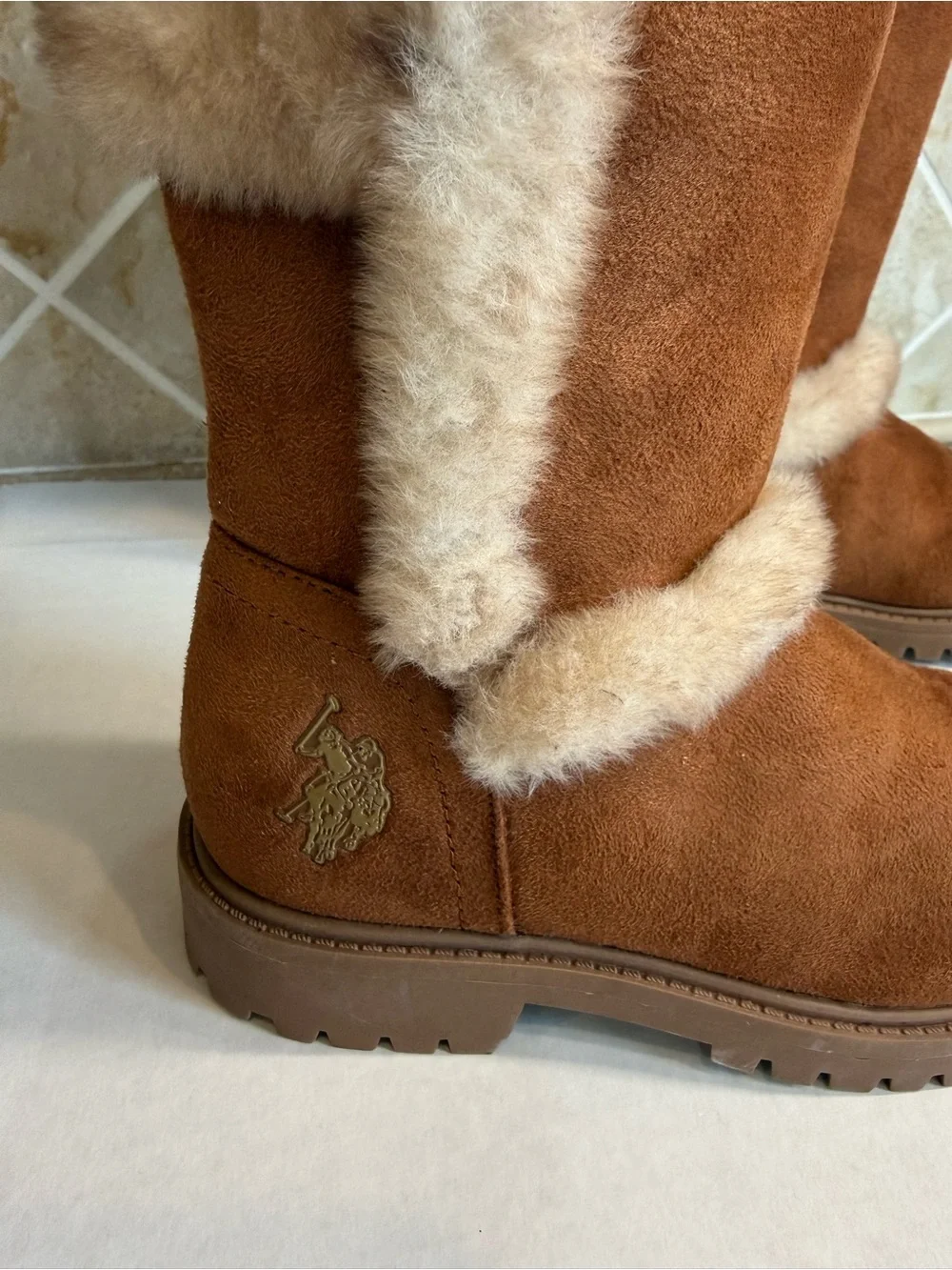 U.S. Polo Assn Girls Size 12C Brown Faux Fur Pom Pom Tall Winter Boots Zip